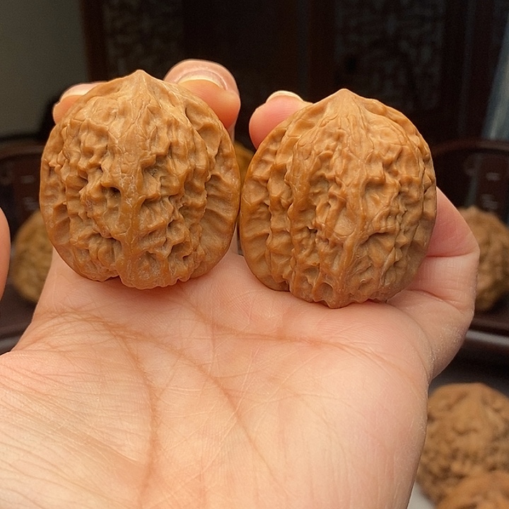 吊坠文玩核桃吊坠野狼38尺