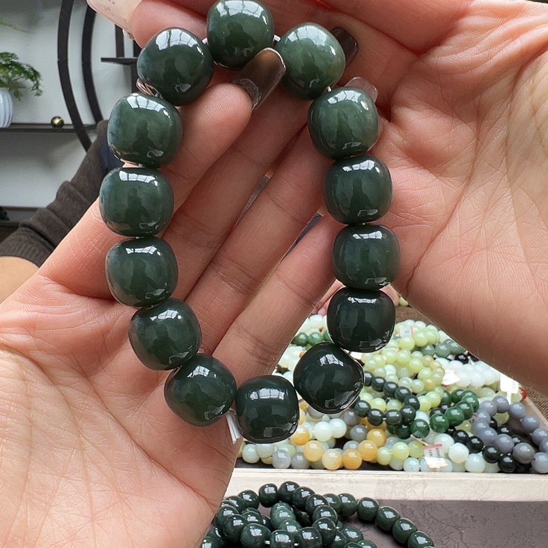 和田玉未镶嵌手链16且末