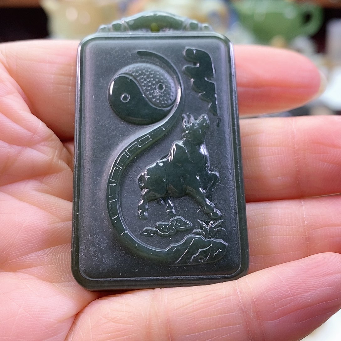 和田玉未镶嵌挂件