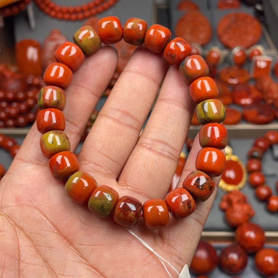 【闪购商品】南红玛瑙珠宝奇石未镶嵌梦*单圈10