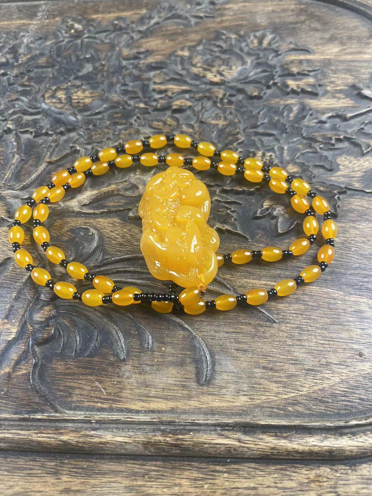 黄蜡貔貅项链一个{小七甄选}