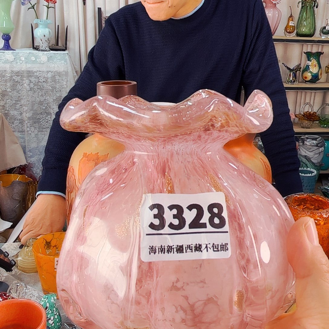 喵***喵家悦琉璃花瓶摆件