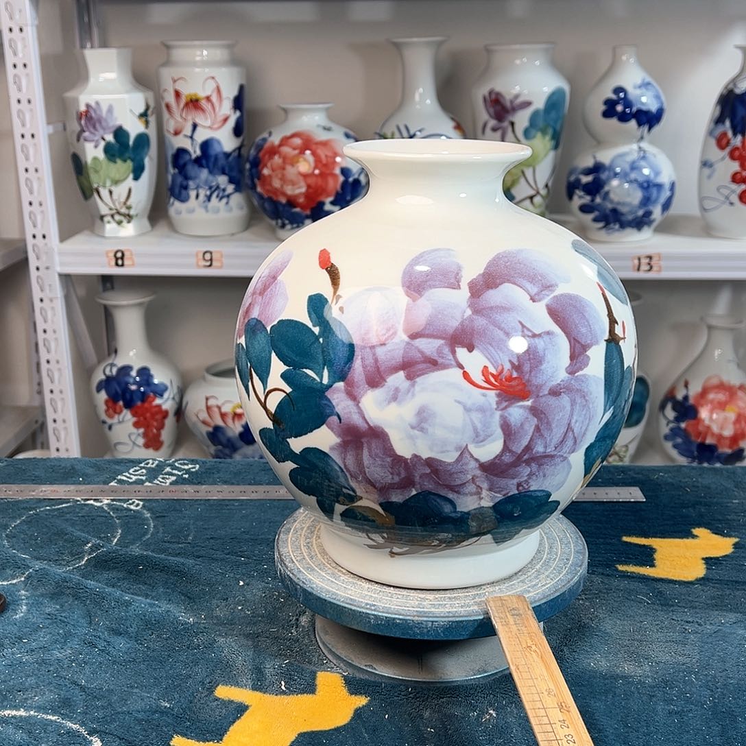 摆件景德镇陶瓷石紫牡