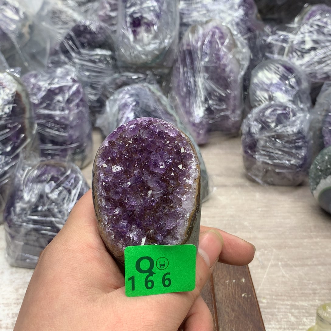 紫晶大型摆件（非配饰）未镶嵌