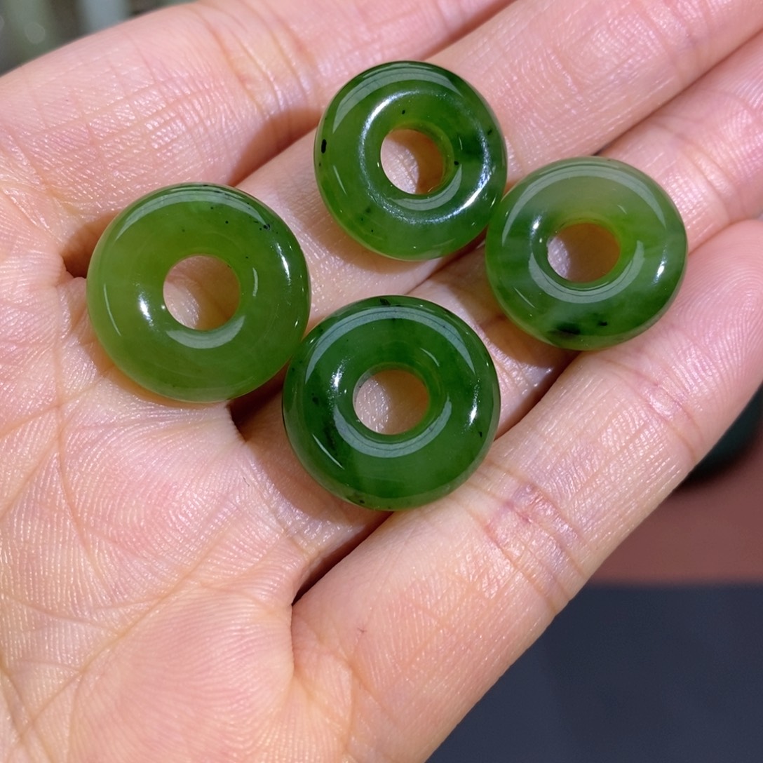 和田玉未镶嵌吊坠(不含链)多样性拍一发一