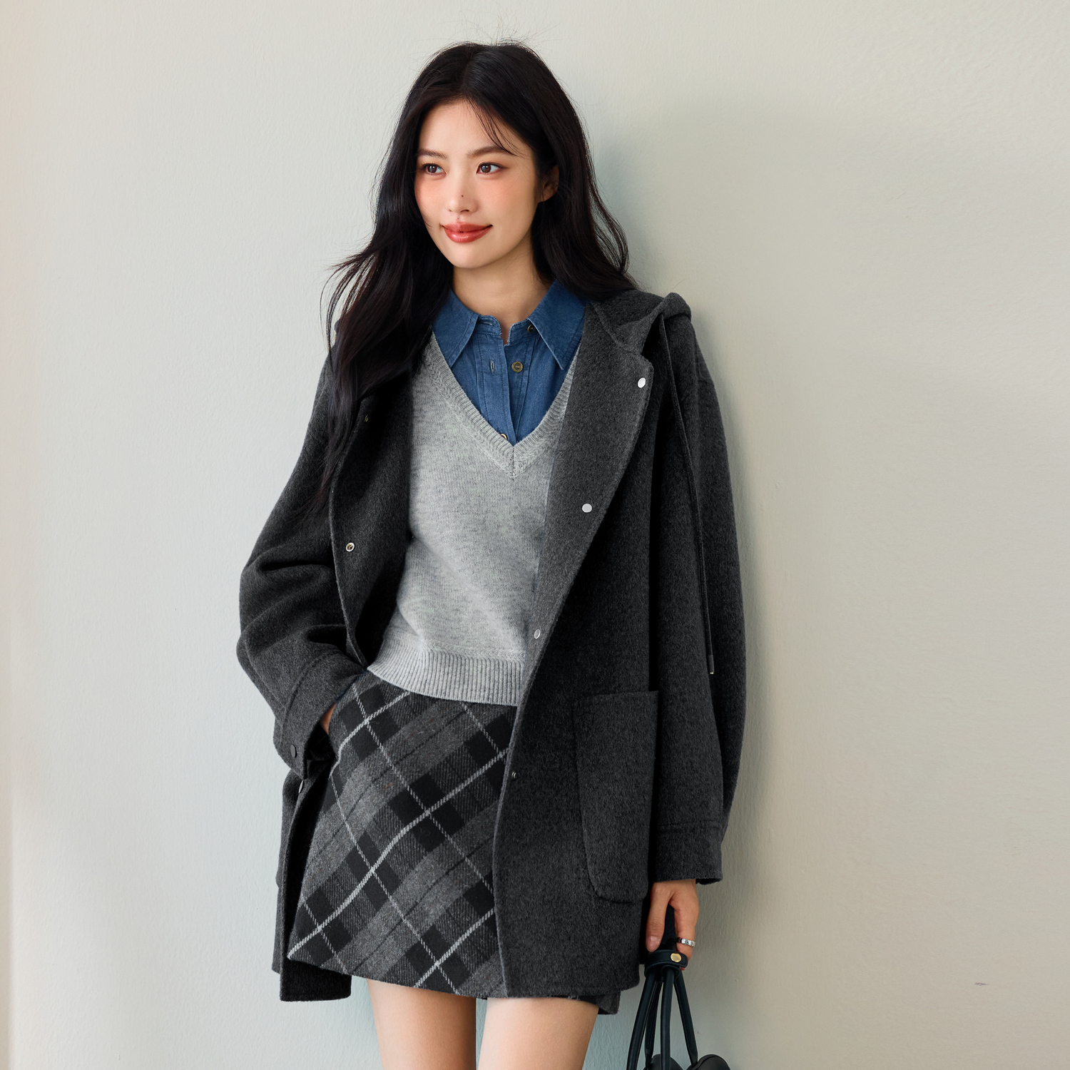 伊芙丽学院风连帽设计中长毛呢外套女2025冬新1G9970891