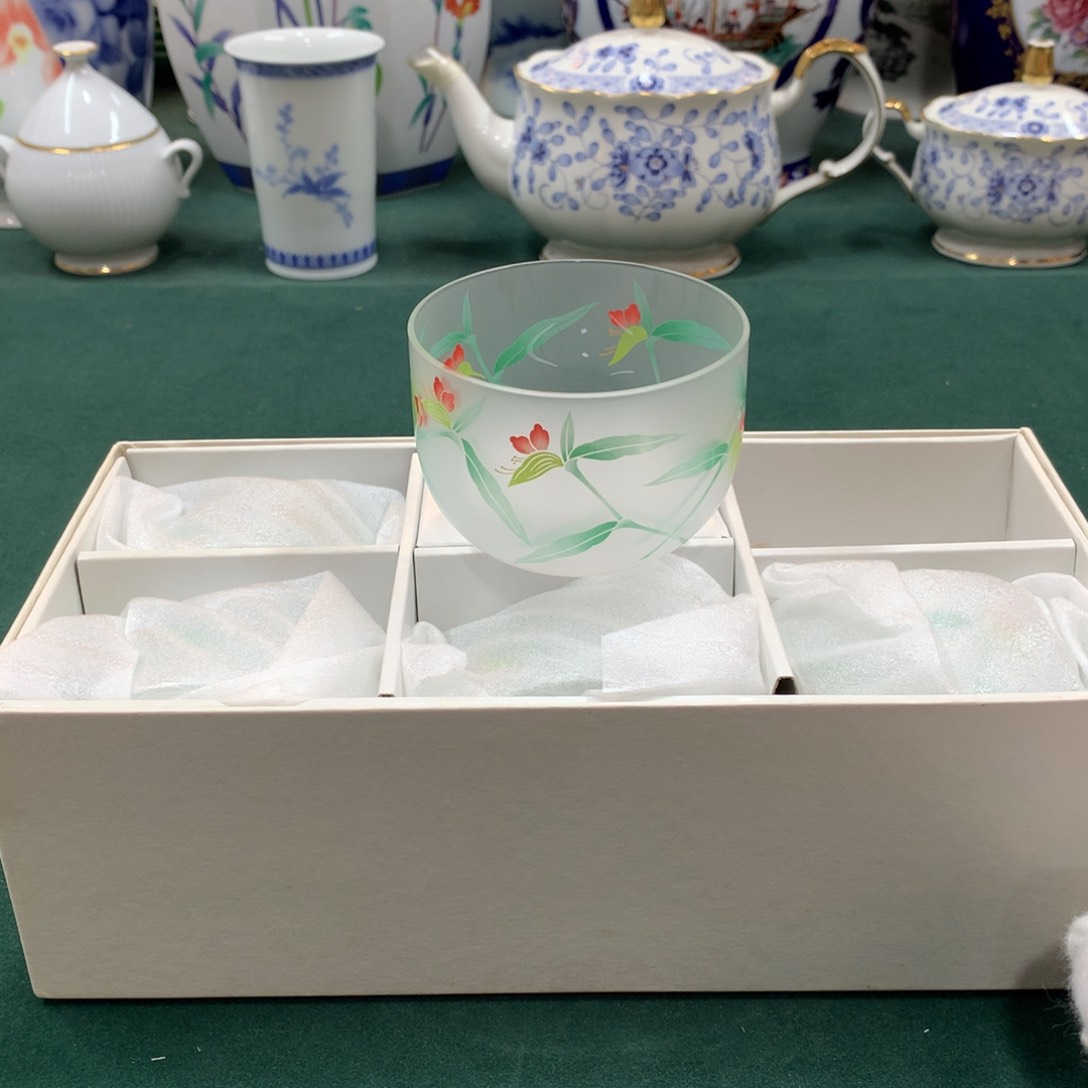摆件全是大漂亮瓷器啊美美哒