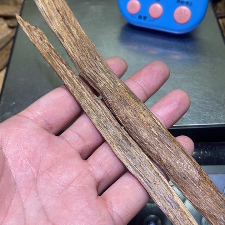 快***歌沉香碎屑沉香恵安