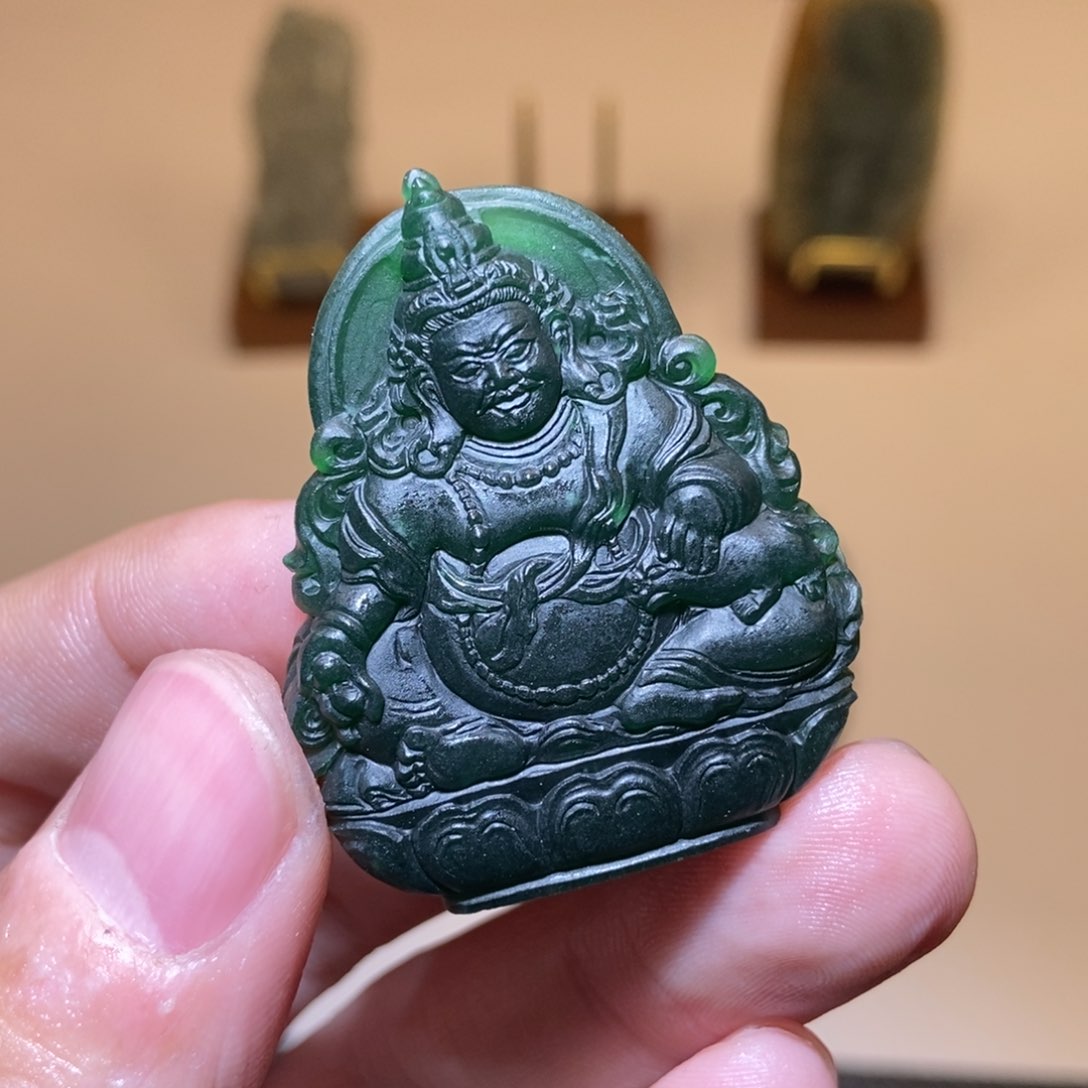 定制翡翠未镶嵌九*翡翠
