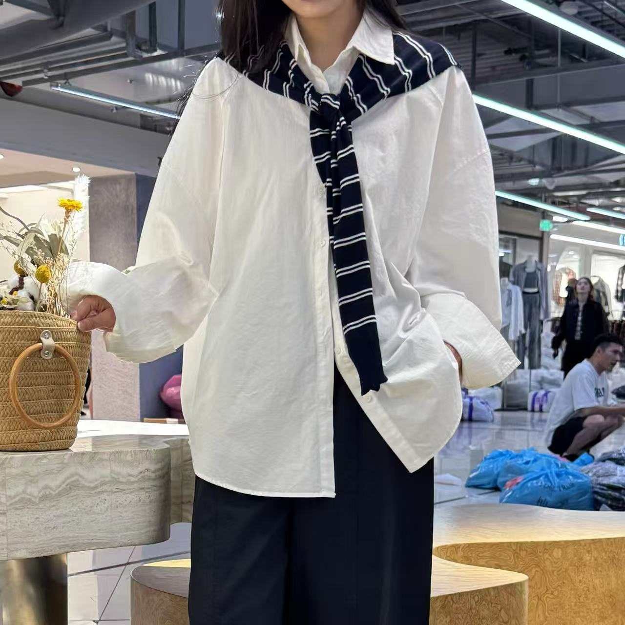 秋季新款时尚百搭显瘦宽松披肩衬衫