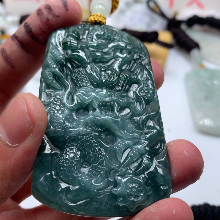 颈饰未镶嵌翡翠保真天然a货翡翠