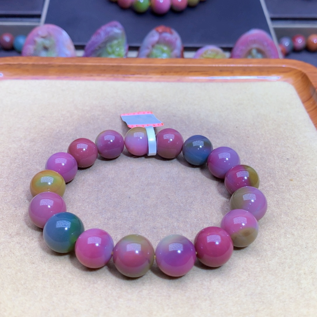 l***e玛瑙未镶嵌手链盐源