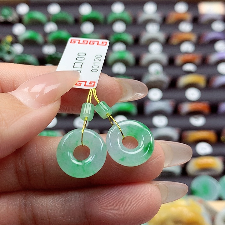 翡翠戒指未镶嵌风***辰甜甜圈