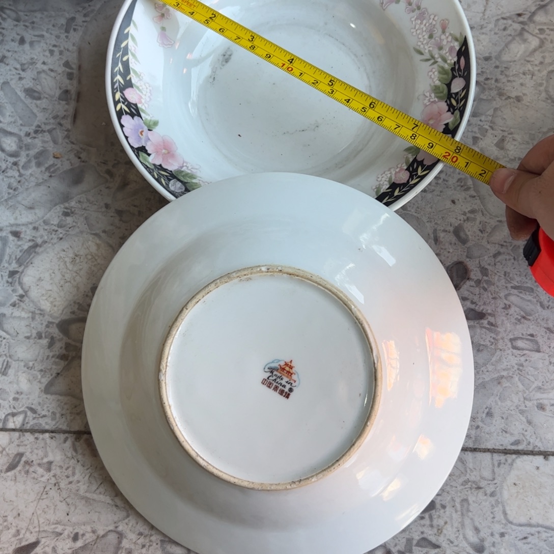 瓷20厘米深盘2个刷花