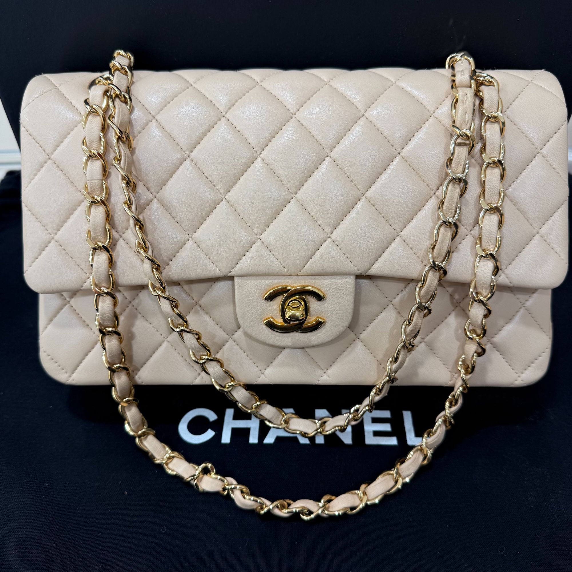 99新 Chanel/香奈儿 香奈儿cf奶茶色金扣中号