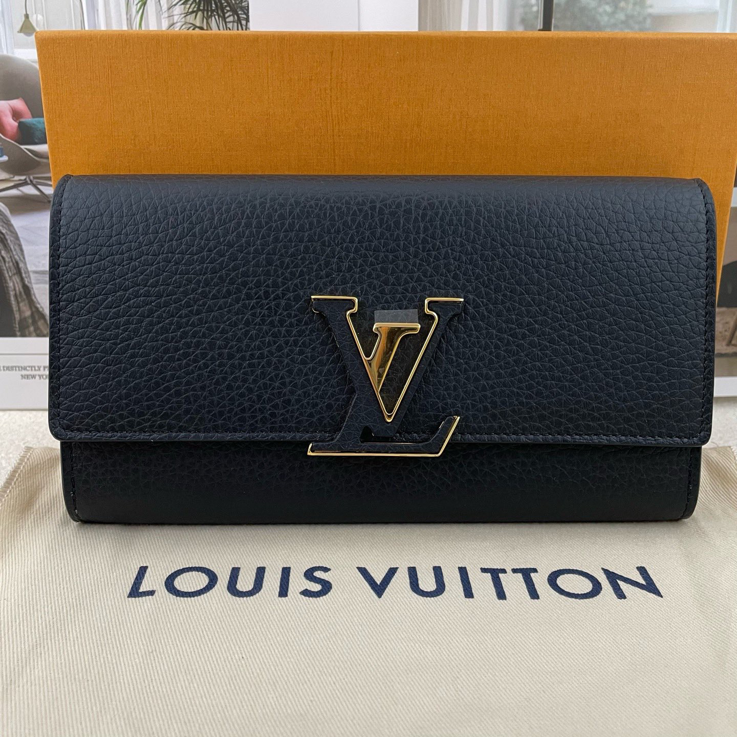 99新 LouisVuitton/路易威登 黑色金扣粉里钱夹-F13002101