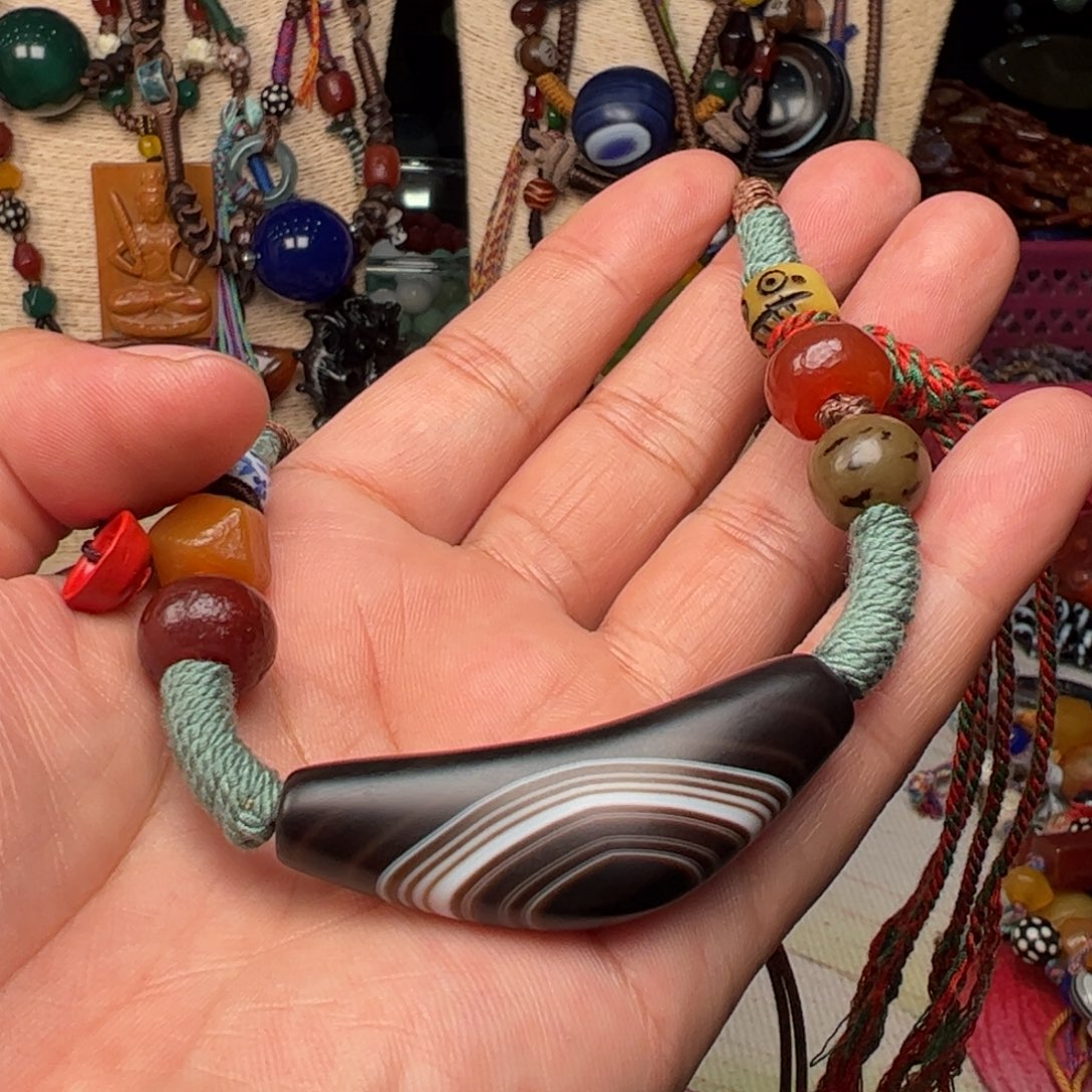 玛瑙/玉髓颈饰未镶嵌