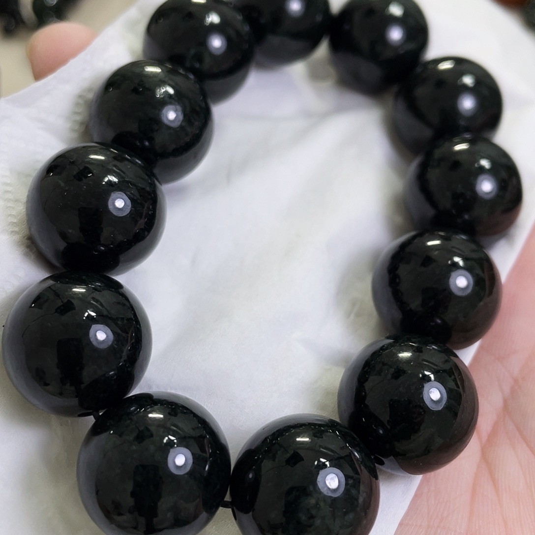 翡翠未镶嵌颈饰翡翠20