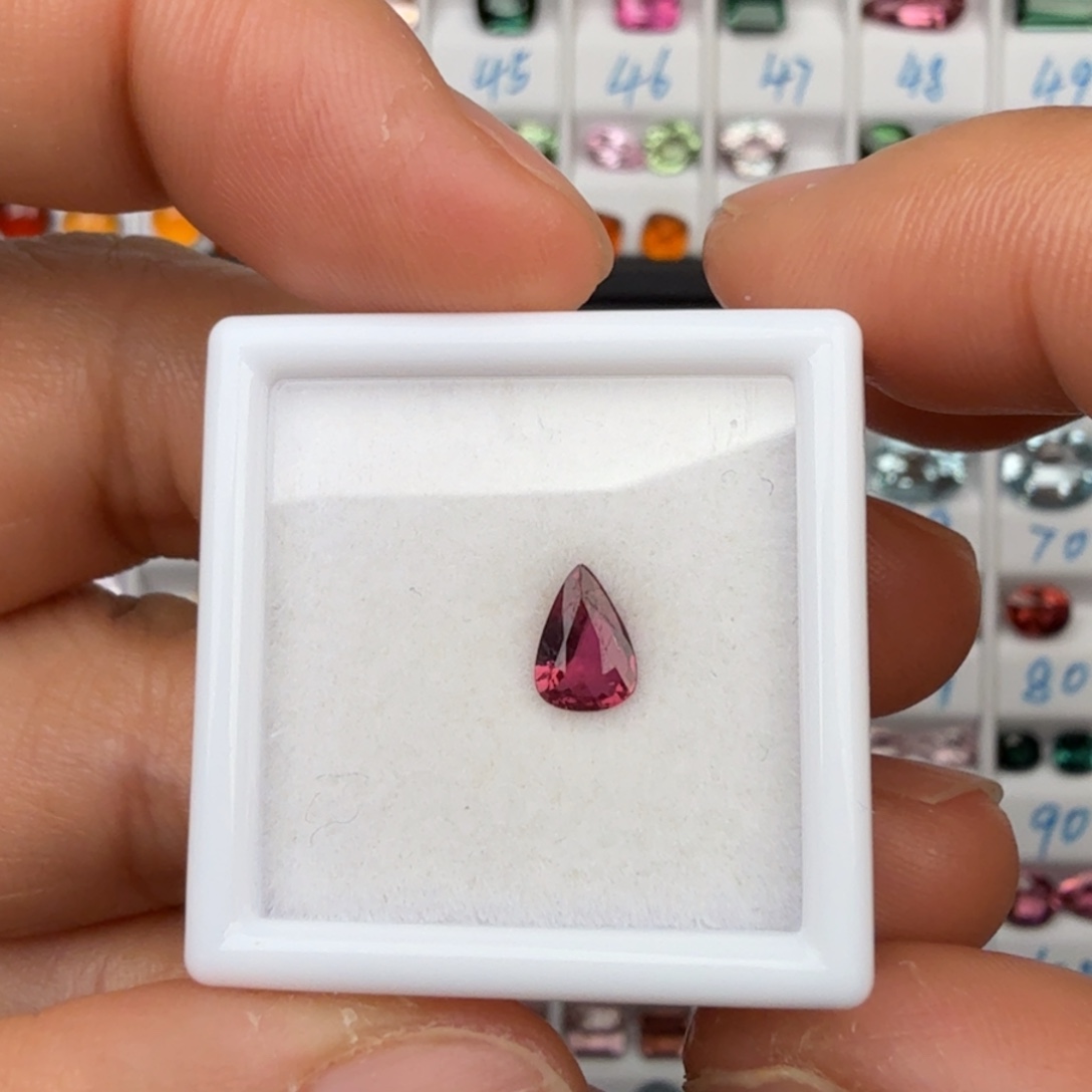 红宝石裸石天然0.58克拉