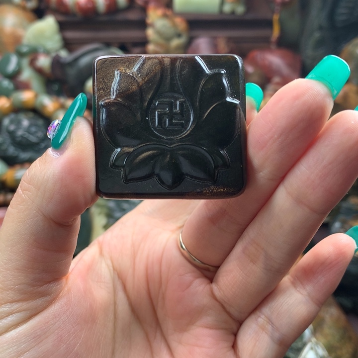 岫岩河磨玉（透闪石质玉）把件未镶嵌