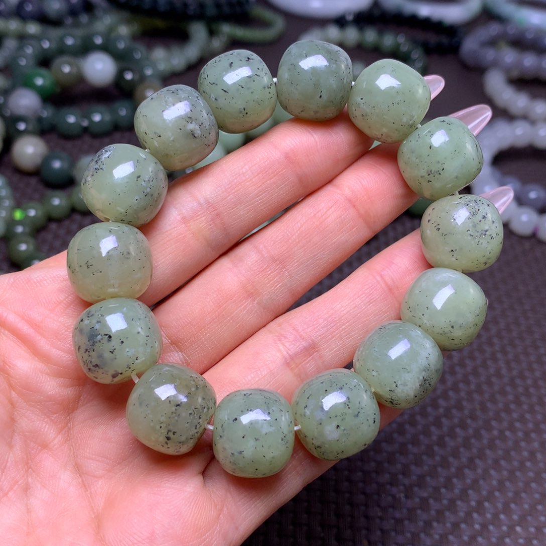 未镶嵌手串和田玉卡16