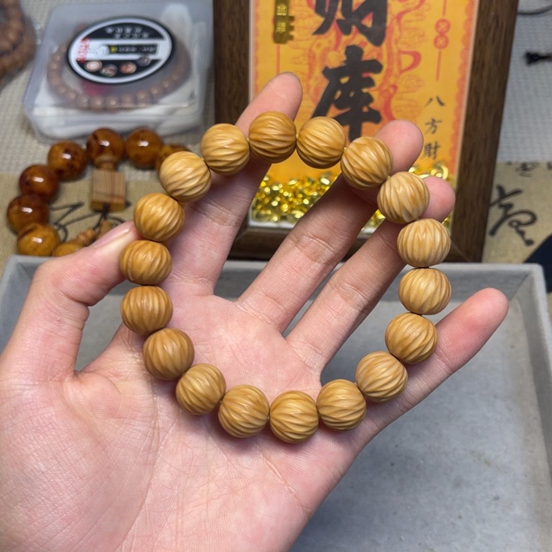 吊坠猴头核桃天河