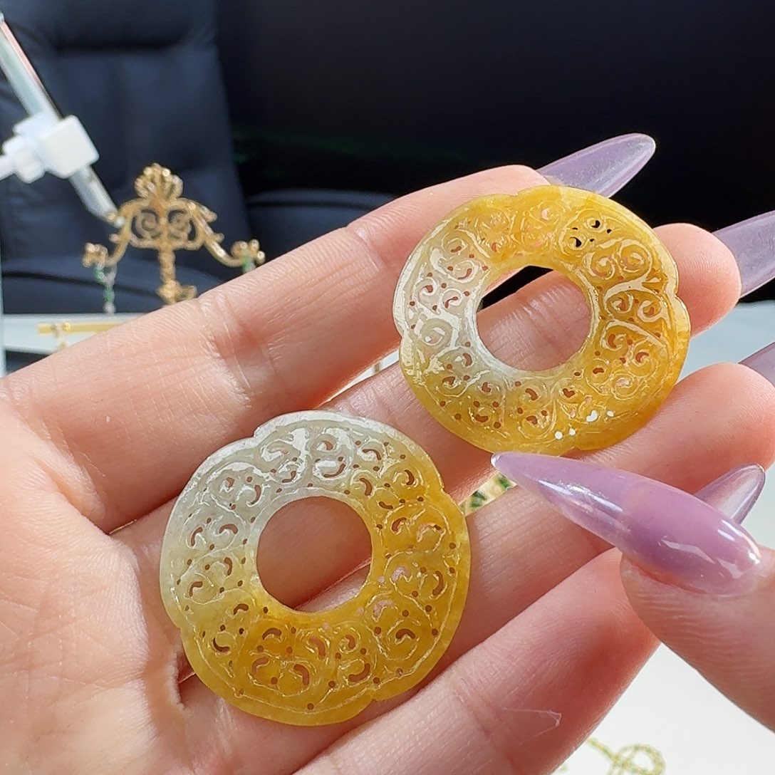 翡翠未镶嵌耳饰未镶嵌