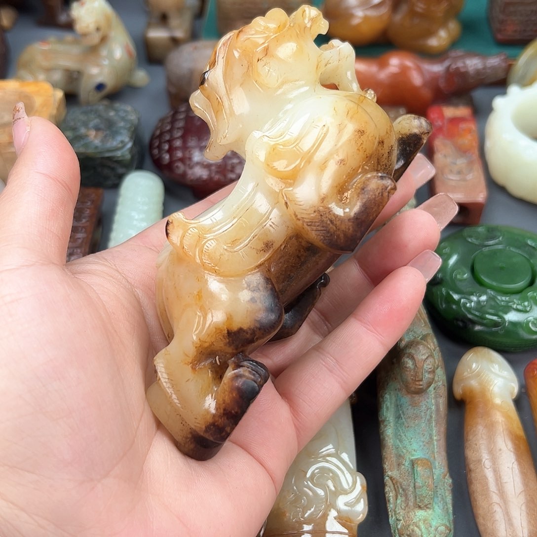 和田玉颈饰未镶嵌用****9