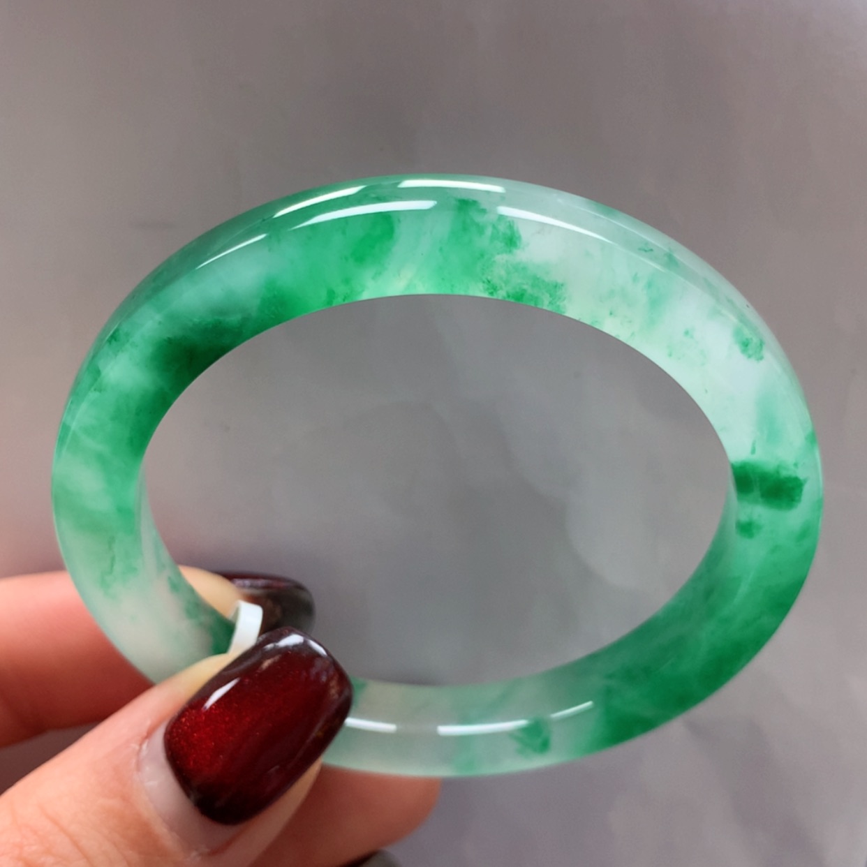 【闪购商品】石英质玉手镯未镶嵌