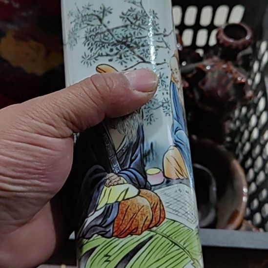 用***4陶瓷精美摆件（不退换，微瑕的）