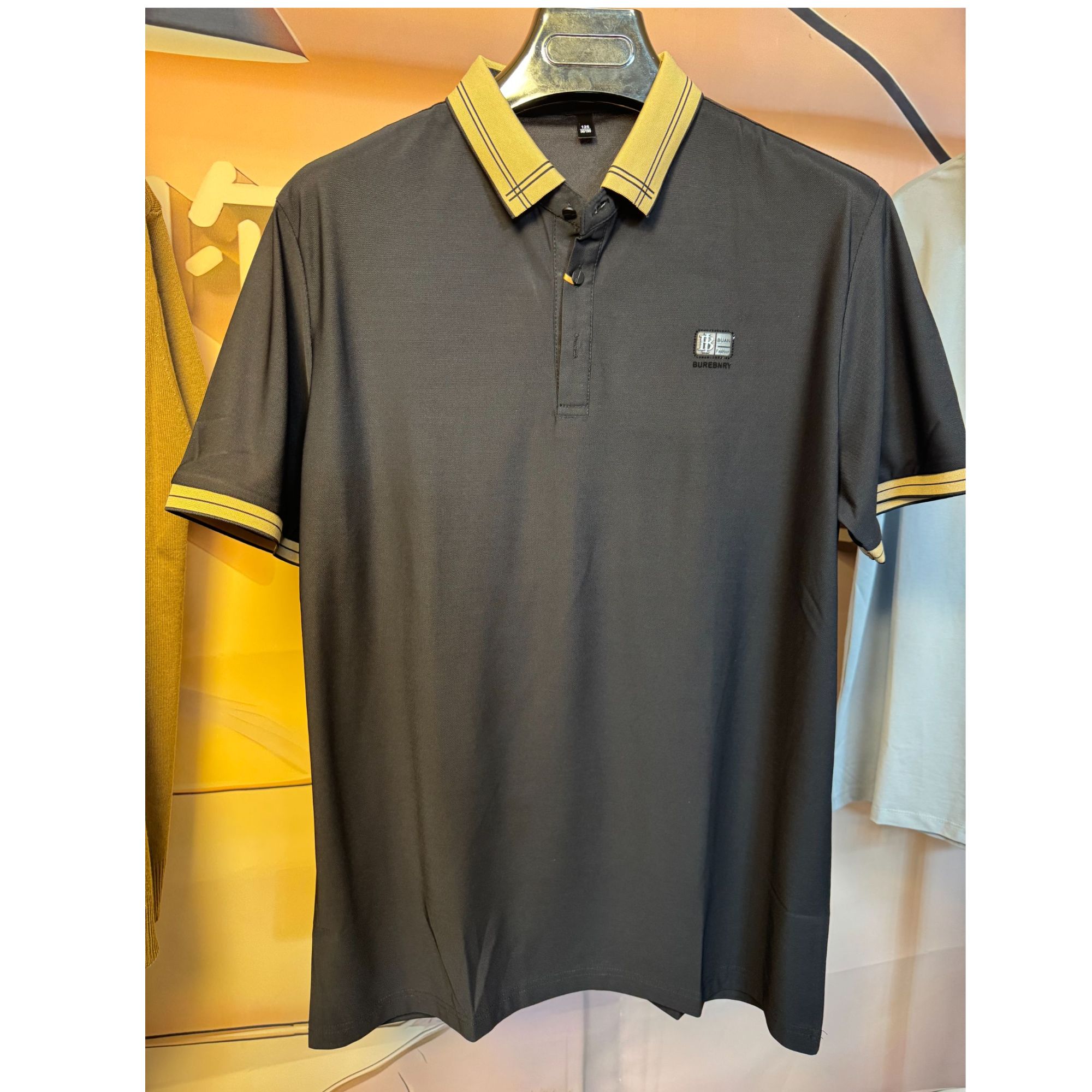 潮男时尚短袖（001 黑短黄领）