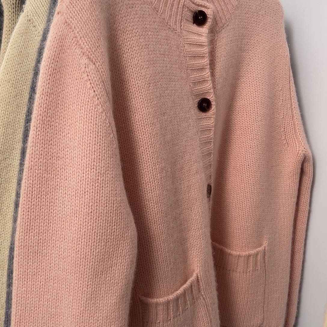 平面 带兜 羊绒 开衫