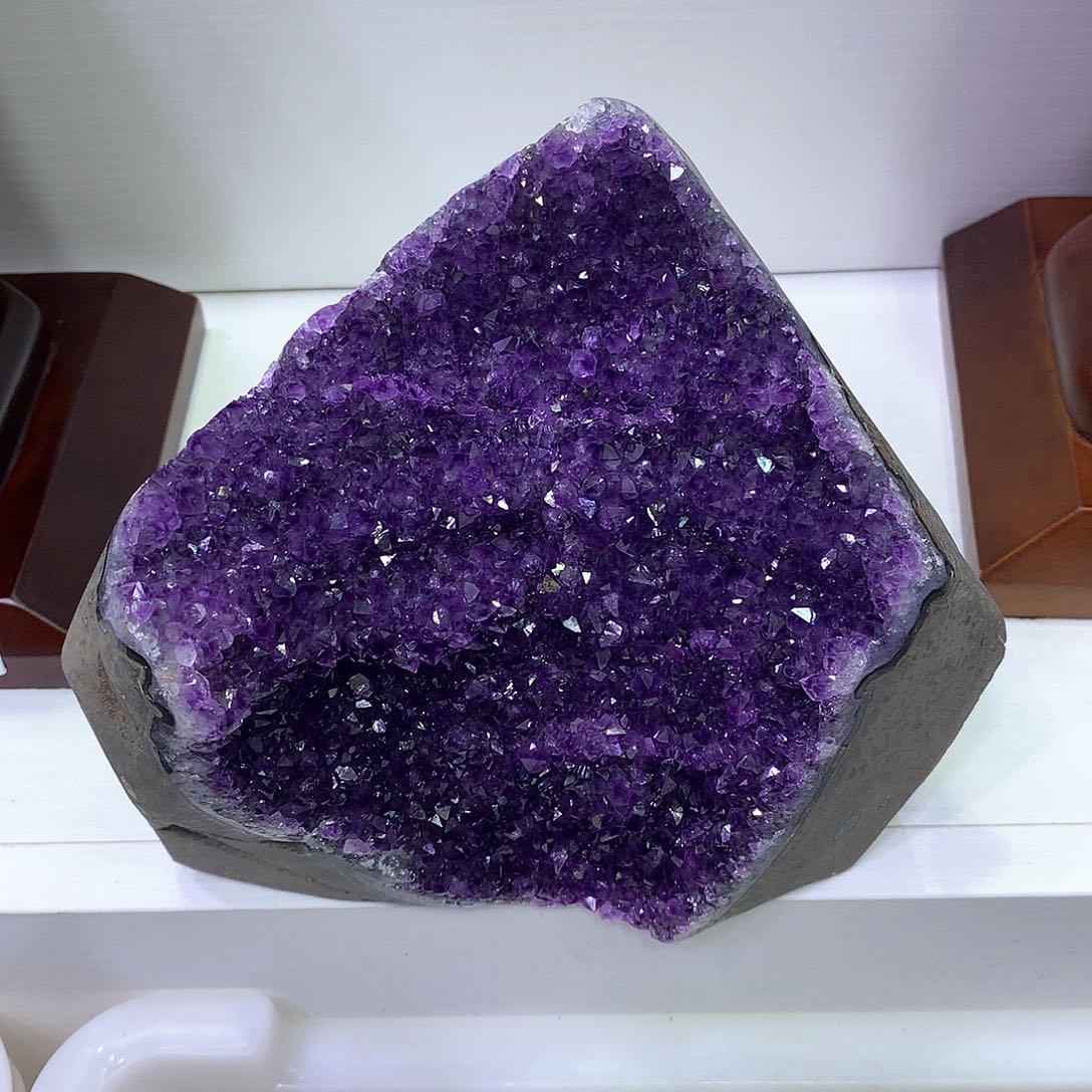 紫晶大型摆件（非配饰）未镶嵌