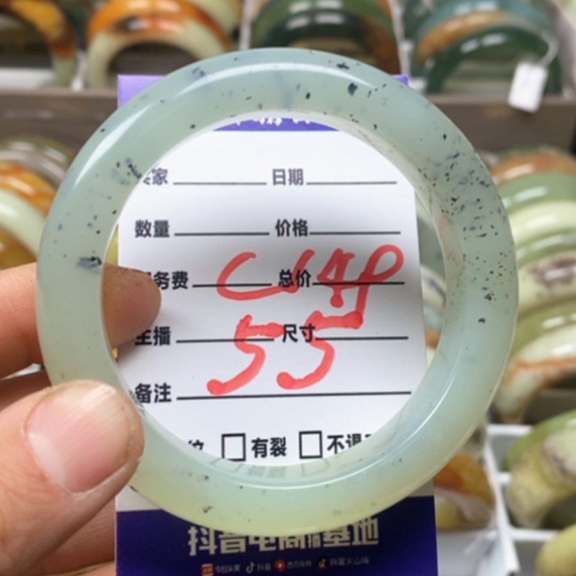 【闪购商品】蛇纹石玉手镯未镶嵌