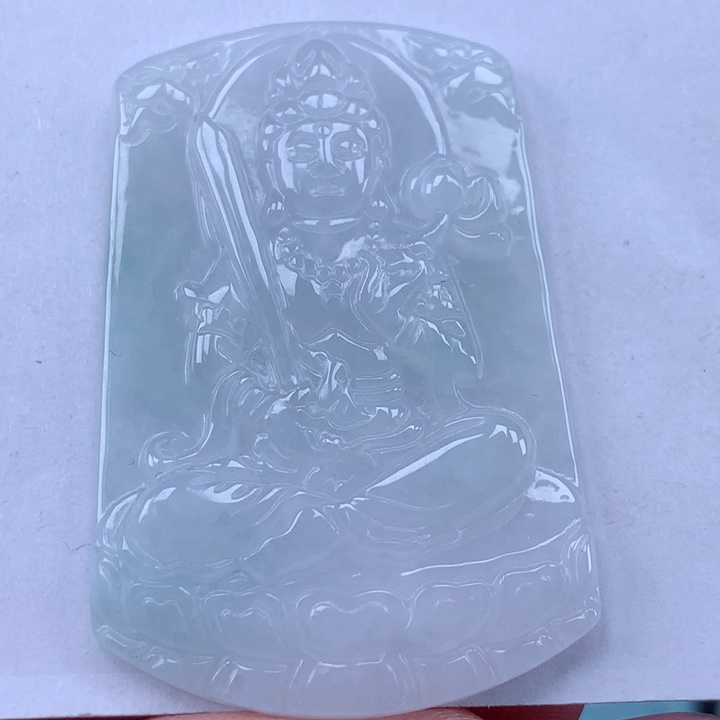 颈饰未镶嵌翡翠虚空藏