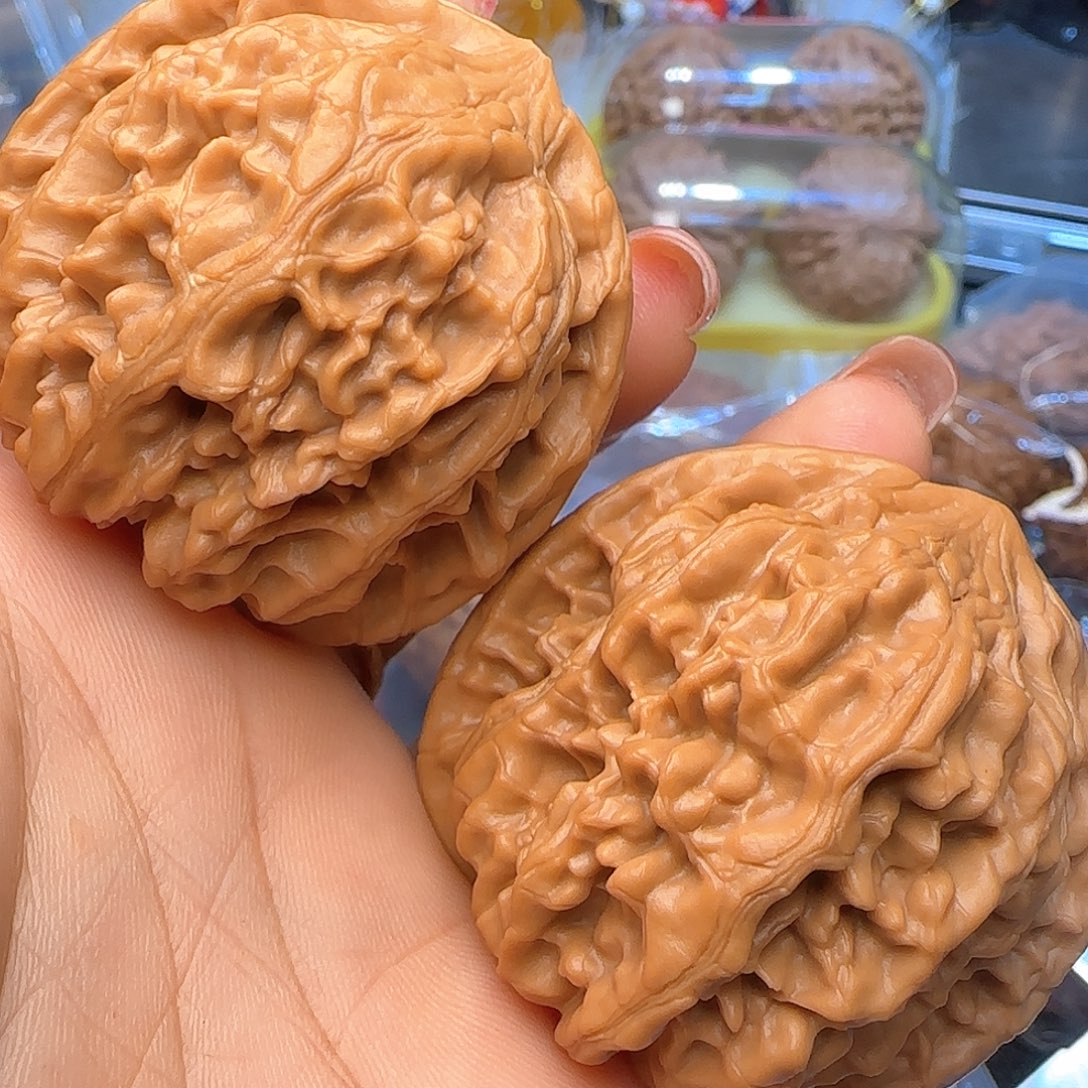 文玩核桃吊坠47全品涞水鸡心