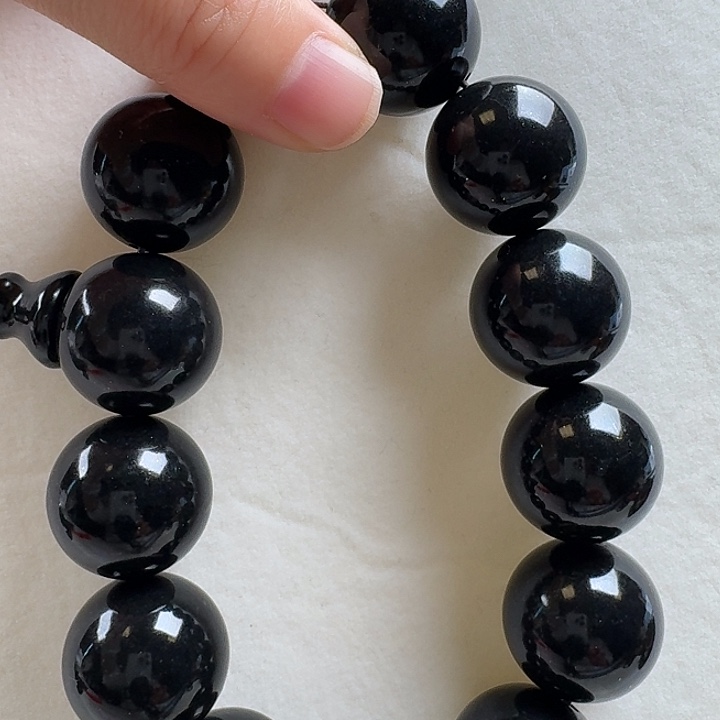 蛇纹石玉合金颈饰