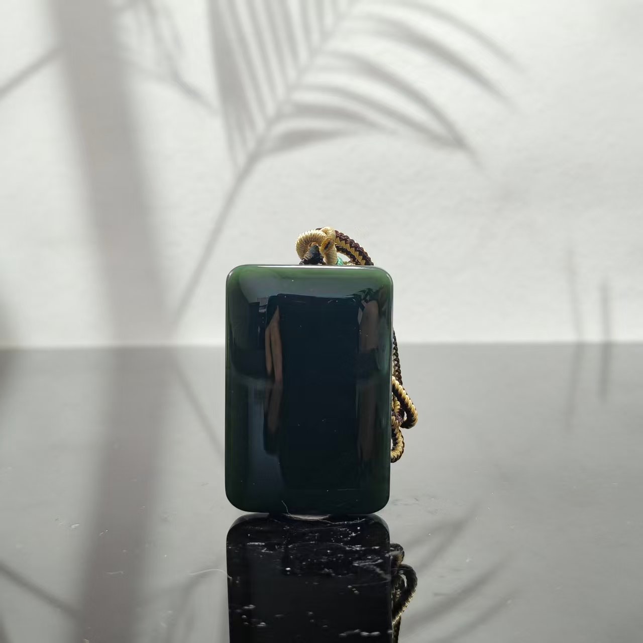 P和田玉无事牌吊坠0553