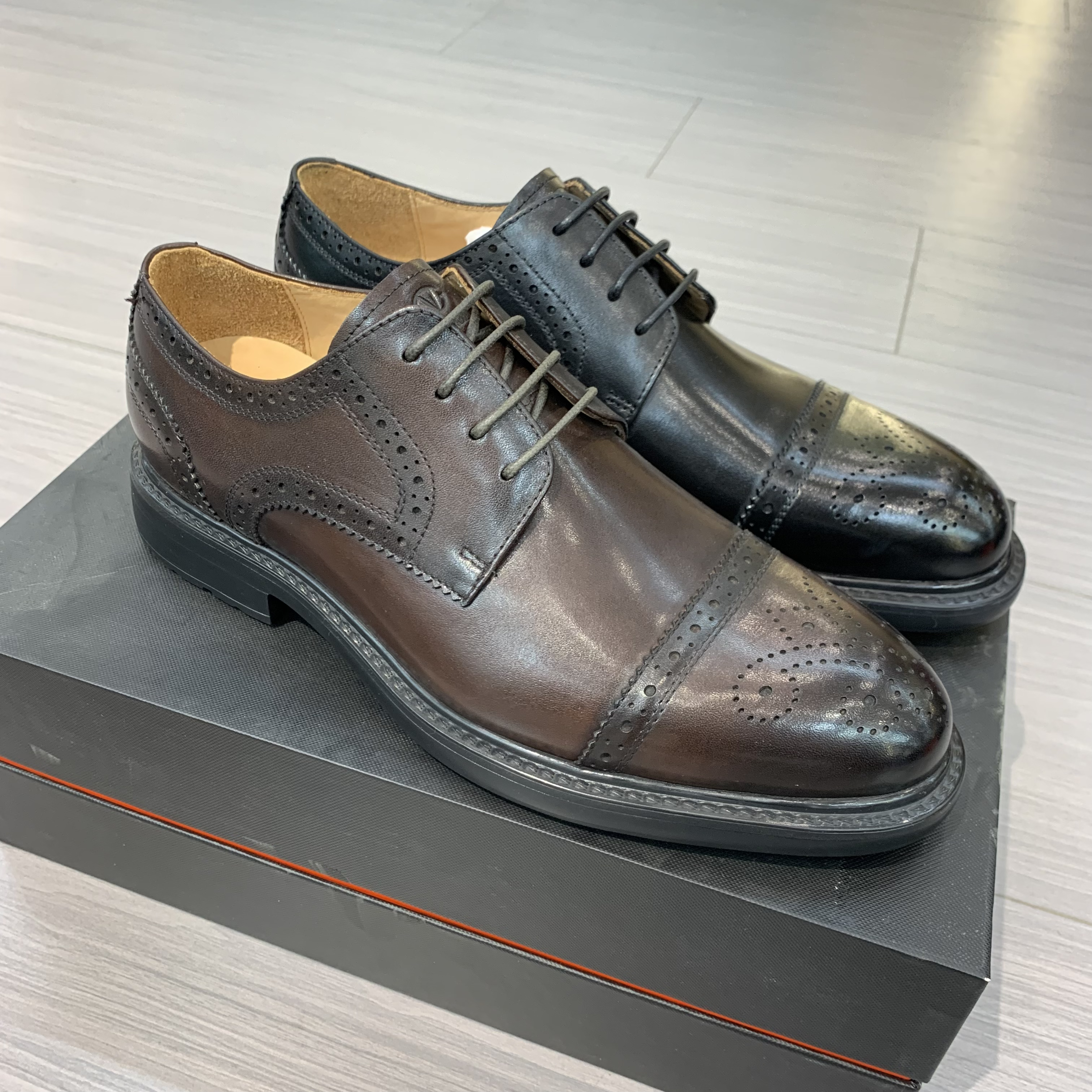 【华】真皮鞋男布洛克雕花英伦风男士商务休闲鞋男皮鞋DB928-61