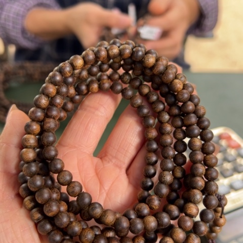 沉香手串红土乌身沉水浮14克卡0.6多样性发1条