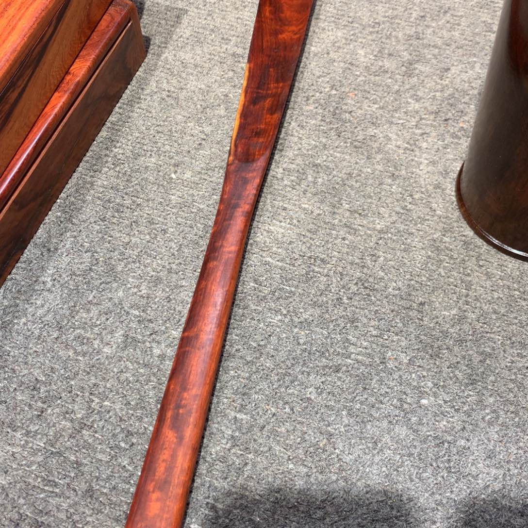 海***纳木缅甸花梨鞋拔子一个