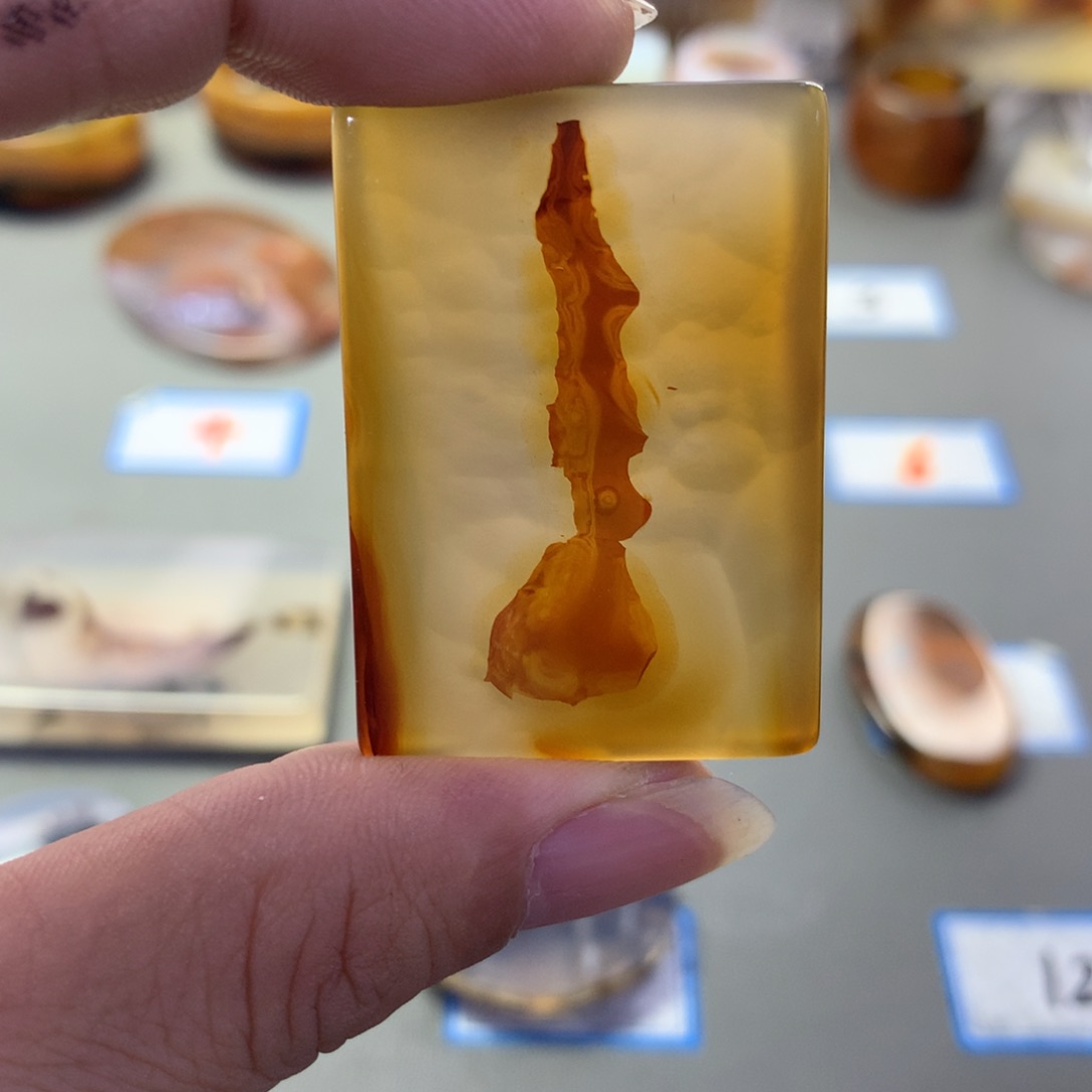 玛瑙/玉髓颈饰未镶嵌