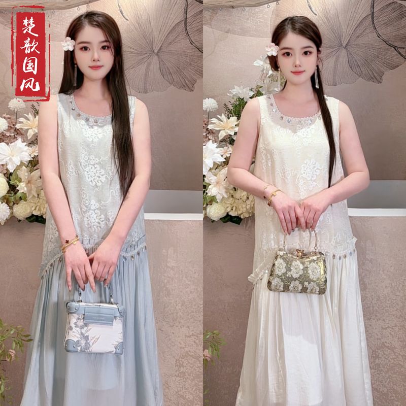 【半夏晴海】2025夏季新款新中式国风圆领绣花亮片无袖连身裙女款