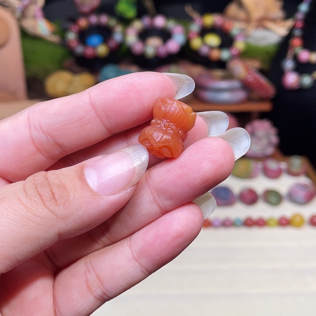 玛瑙/玉髓未镶嵌珠宝半成品盐源玛瑙橘色珠珠