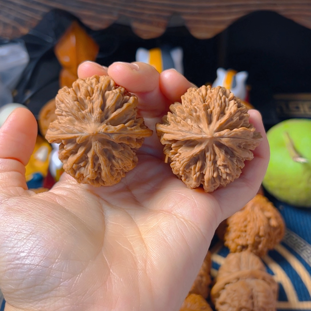 文玩核桃把件状元冠42