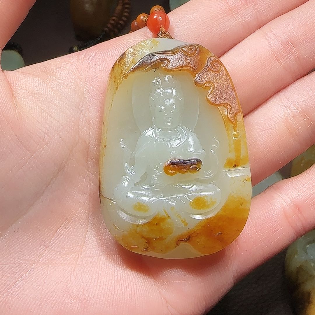 和田玉（糖玉）挂件未镶嵌