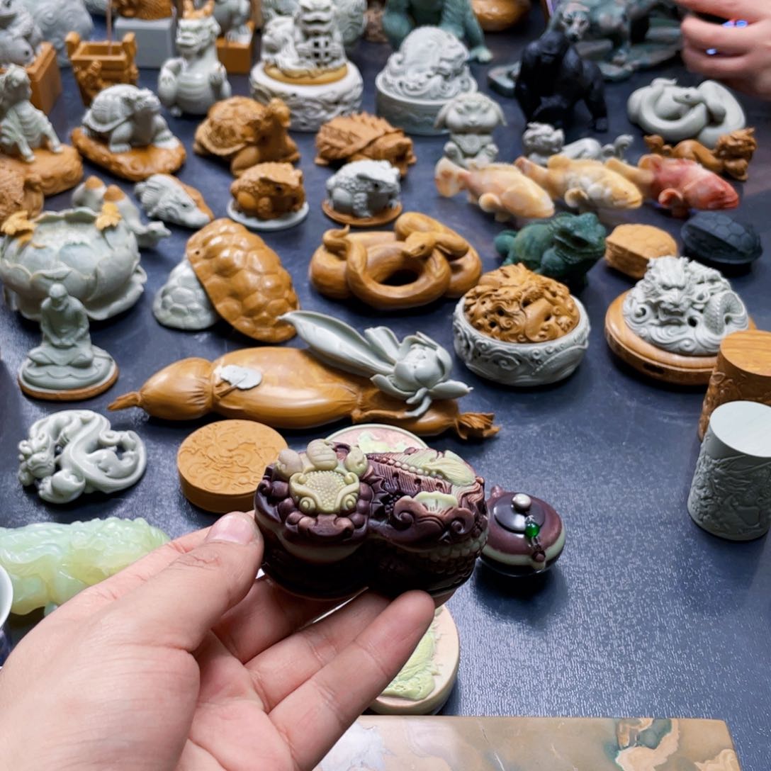 紫袍玉貔貅茶宠手工雕刻