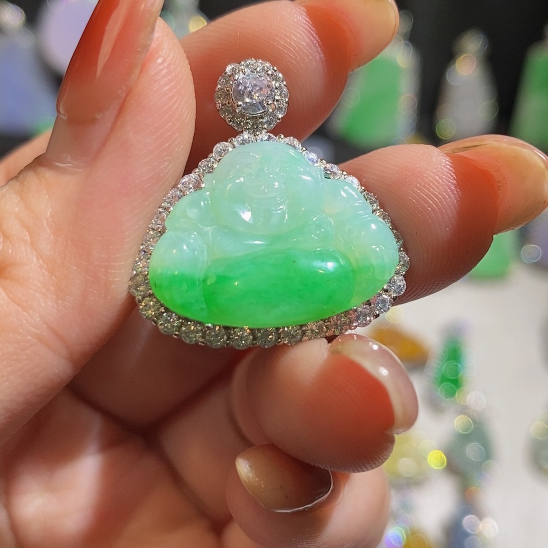 翡翠颈饰银S925镶嵌S*天然翡翠