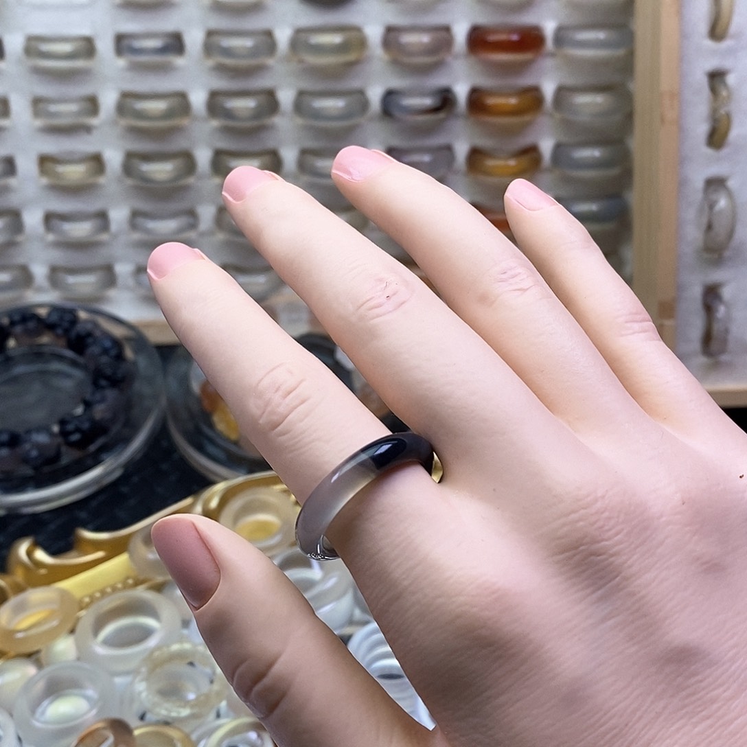 玛瑙/玉髓戒指未镶嵌