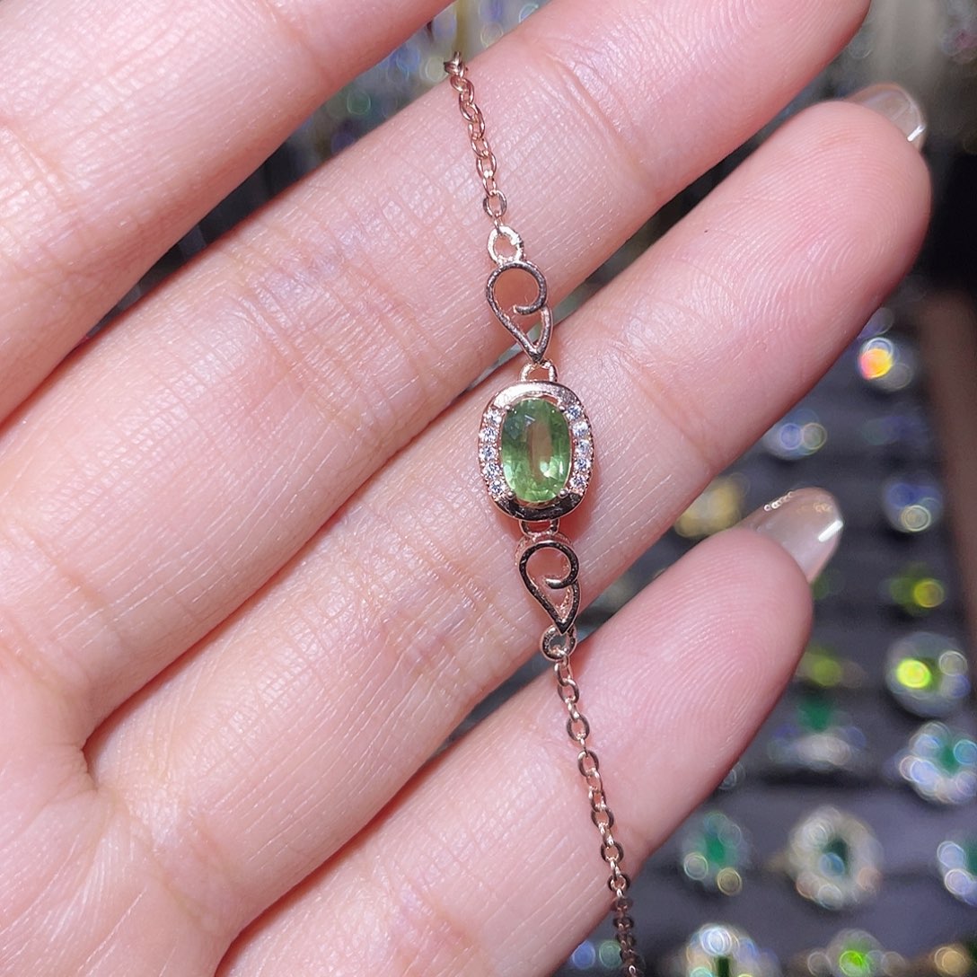 蓝宝石手链银S925镶嵌